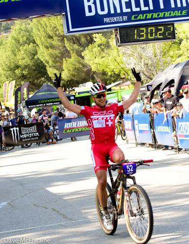 Nino Schurter crosses the line - photo by RibeBiker Alliance