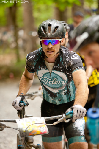 Gordon Wadsworth applying his talents in the Open 100-mile category at Cohutta. Photo by Sara Kristen/SaraKristen.com