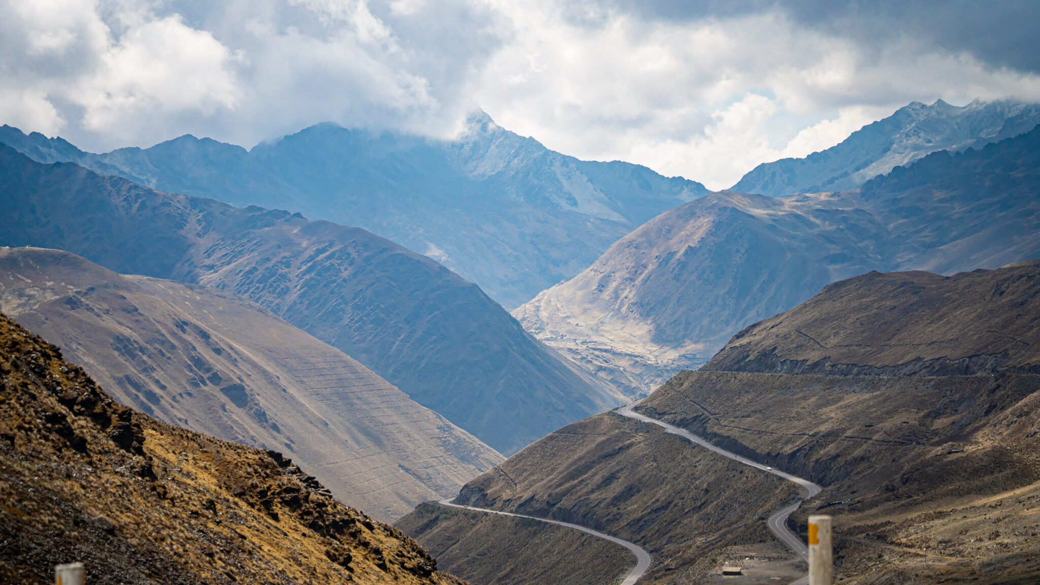 The climb to Abra Malaga pass over 14,000 feet above sea level. A true test for any rider. Photo courtesy of Machu Picchu Epic